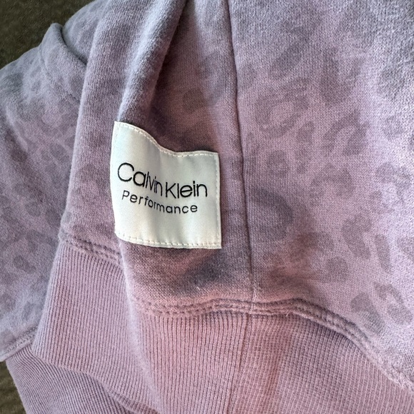 Calvin Klein sweatshirt - Picture 4 of 4